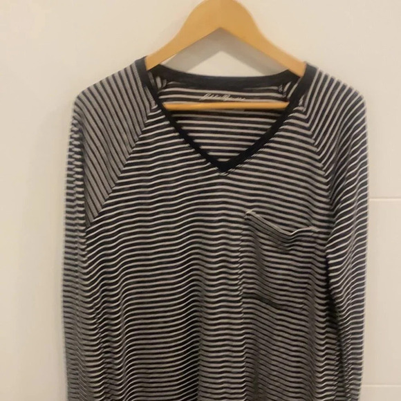 Eddie Bauer long sleeve size large shirt - Picture 3 of 8